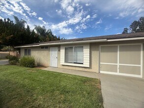 Building Photo - Charming 2 Bedroom 1 Bathroom in Yucaipa, Ca.