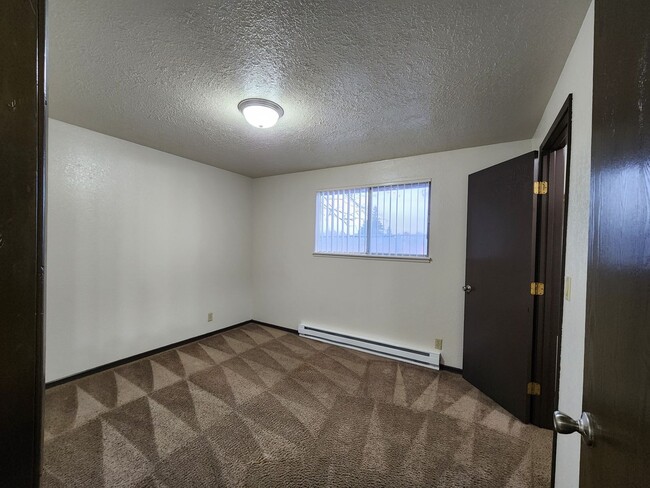 Interior Photo - Fir Knoll Court Apartments