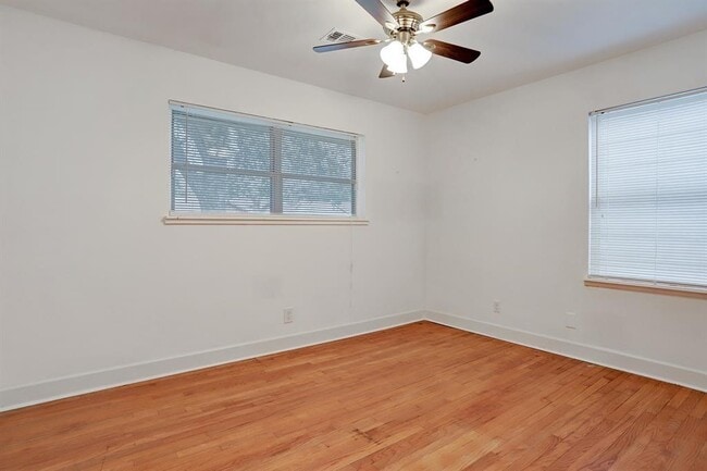 Building Photo - 5205 Verdome Ln