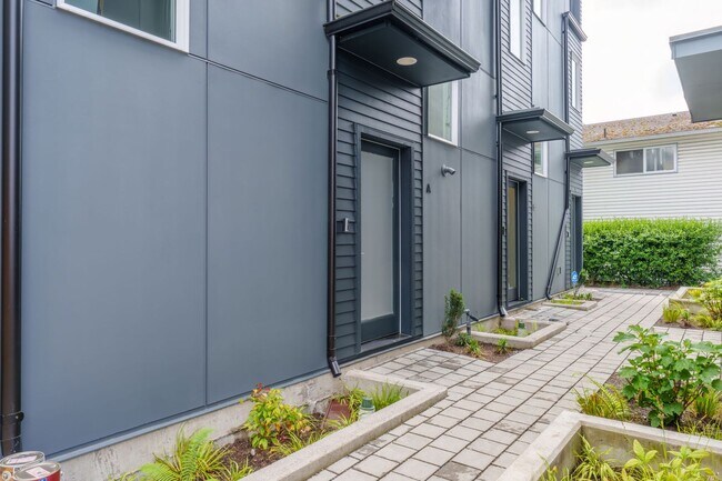 Building Photo - New Construction 2 Bedroom 2 Bath Townhome...