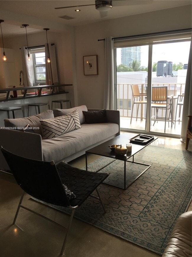 Building Photo - 618 Euclid Ave