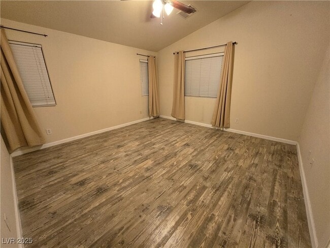 Building Photo - 9538 Van Halen Ln