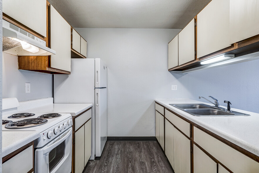 Building Photo - Virginia Park Meadows