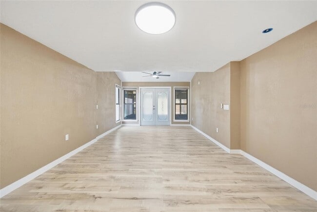 Building Photo - 7247 Oelsner St