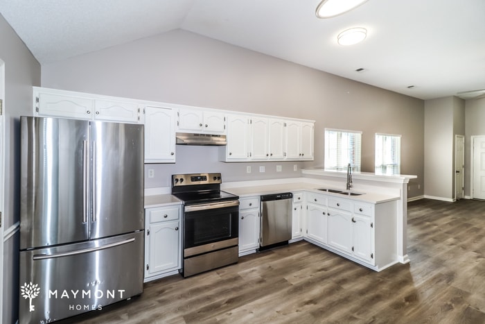 Building Photo - 7332 Pecan Meadow Dr W