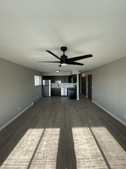 Building Photo - 1814 Aberg Ave