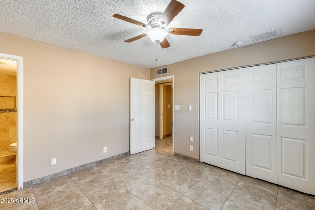 Building Photo - 17633 N 15th Ave