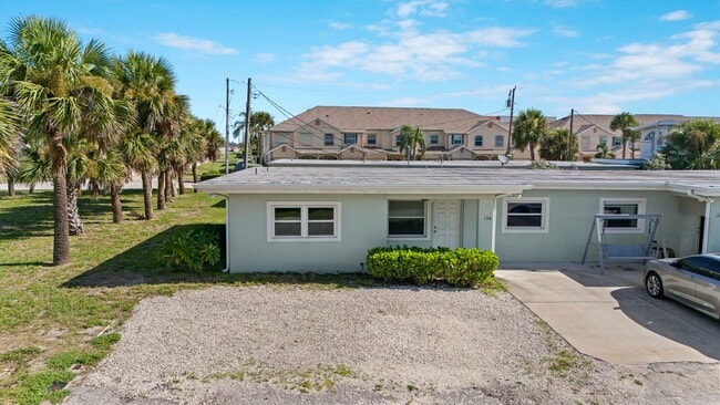 Primary Photo - 134 E Alachua Ln