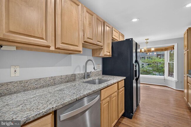 Building Photo - 8228 Goldstream Ct