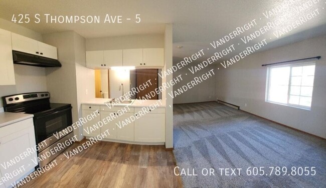 Building Photo - 425 S Thompson Ave