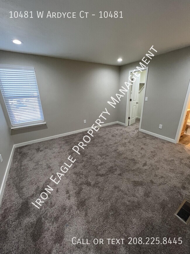 Building Photo - 10481 W Ardyce Ct