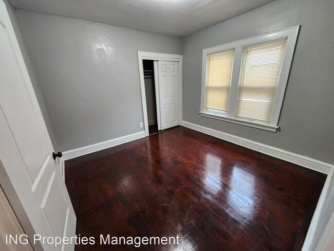 Building Photo - 4 br, 1 bath House - 4132 N 26th St