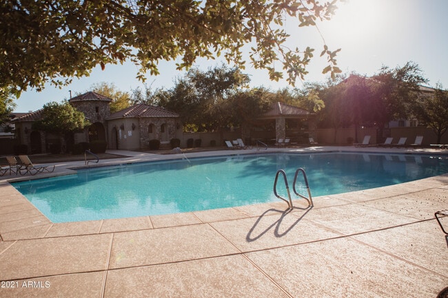Building Photo - 2754 S Sulley Dr