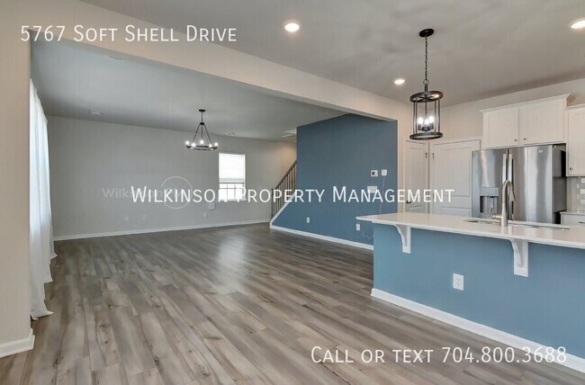 Building Photo - 5767 Soft Shell Dr