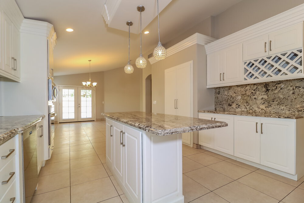 Building Photo - 1616 S 82nd Dr