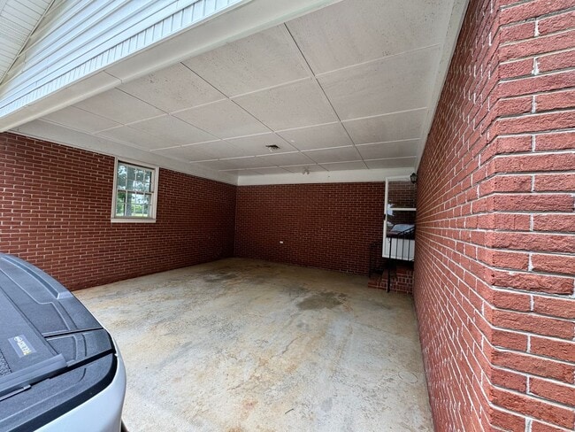 Building Photo - 3/2 in Polkville, NC