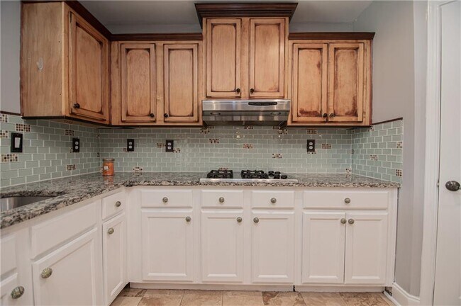 Building Photo - 1790 Tuftstown Ct