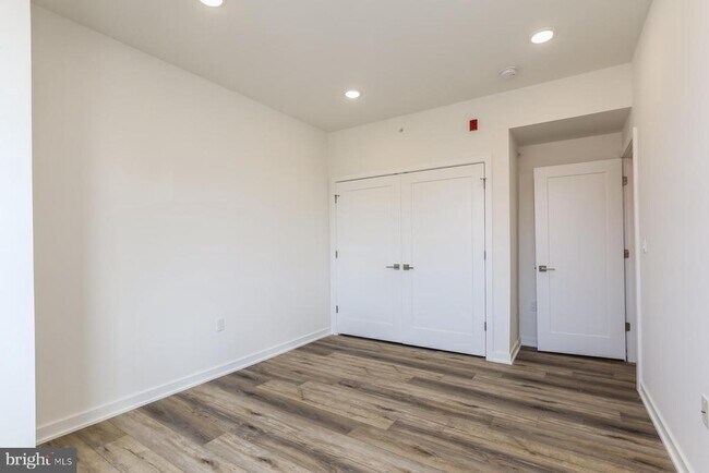 Building Photo - 1431 Brown St