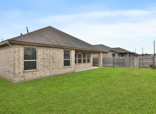 Building Photo - 23106 Tindarey Falls Ln