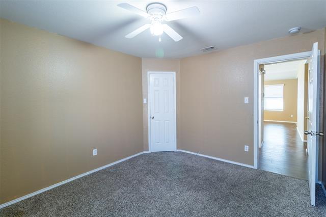 Building Photo - 590 Arthur Dr