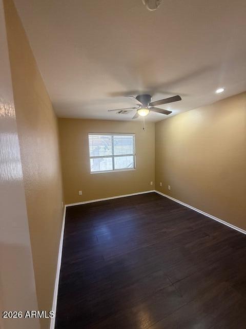 Building Photo - 364 W Thompson Pl