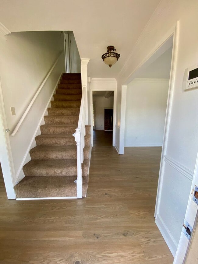 Building Photo - Wesleyan Pines