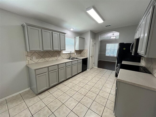 Building Photo - 207 Peaceful Haven Way
