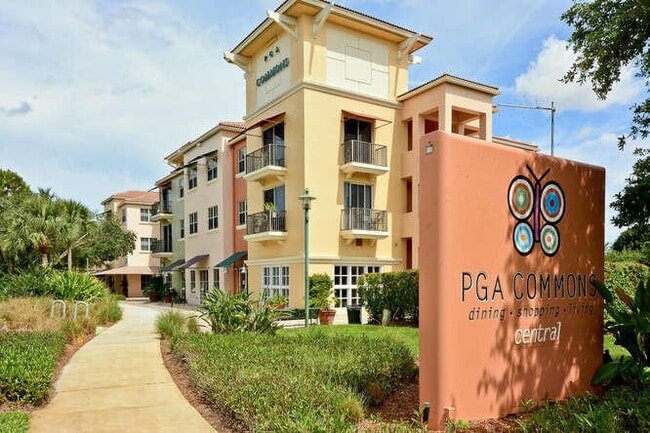 Building Photo - 5188 Woodland Lakes Dr