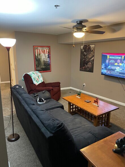 Building Photo - 3100 Beargrass Run Ct