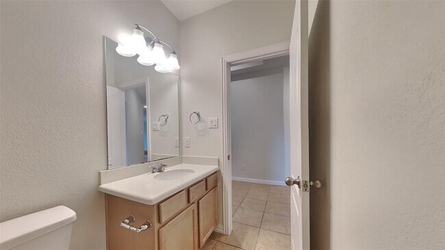 Building Photo - 3738 E Vicksburg Estates Dr