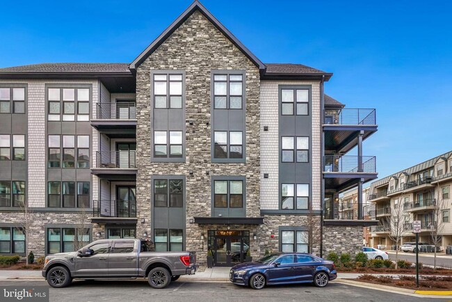 Building Photo - 23651 Havelock Walk Ter