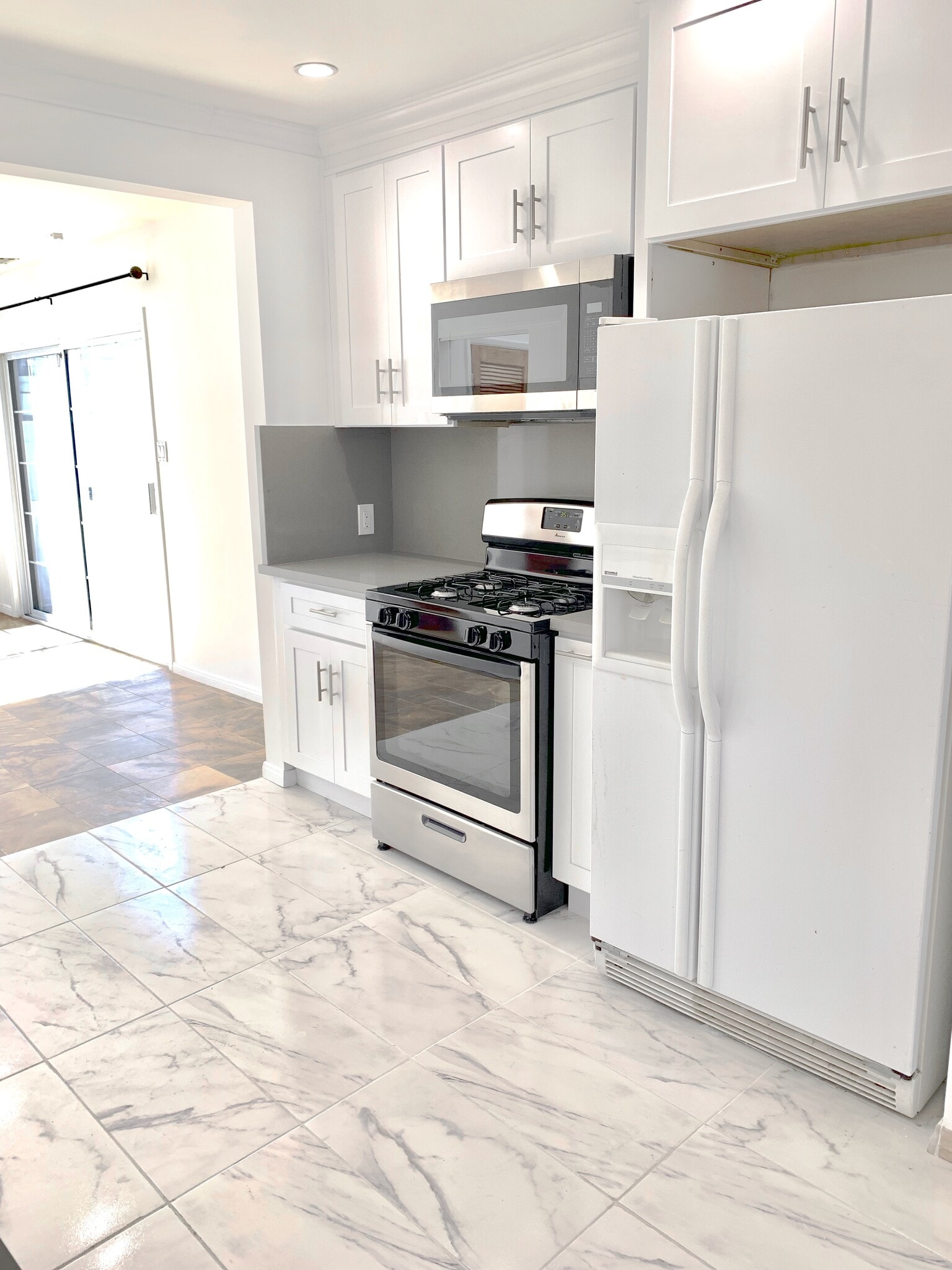 Building Photo - 17418 Califa St