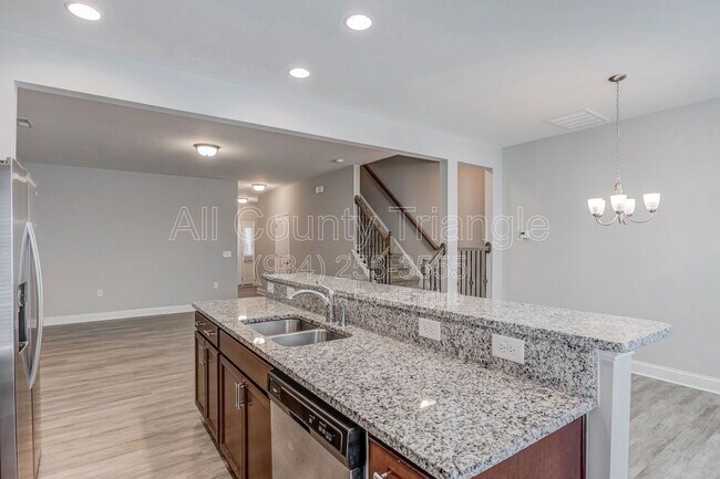 Building Photo - 1364 Scholar Dr