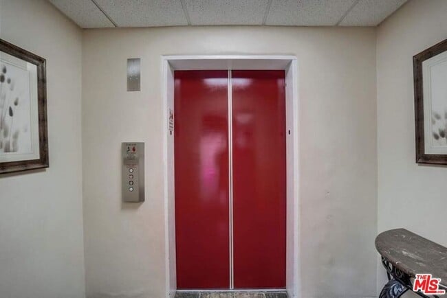 Elevator Door 1 - 3808 Stocker St