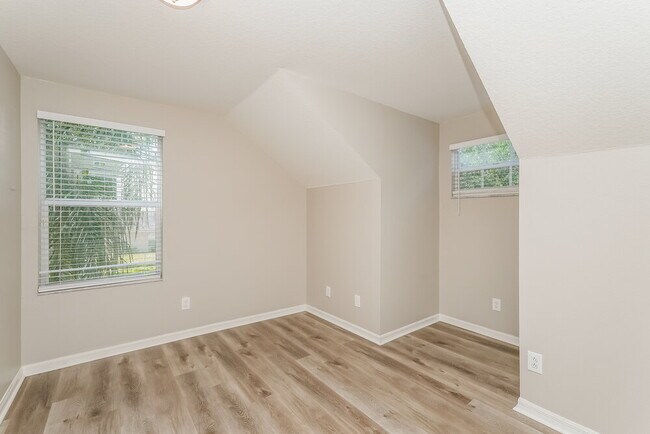 Building Photo - 7403 Oxford Garden Cir