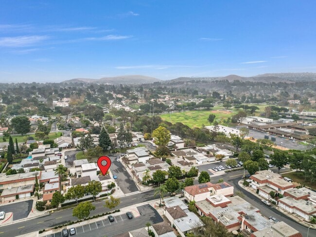 Building Photo - "Rare Single-Story Remodel: Modern 3BR End-Unit in University Park