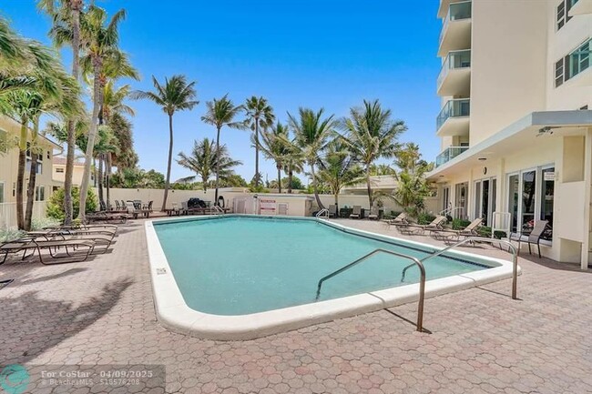Building Photo - 6000 N Ocean Blvd