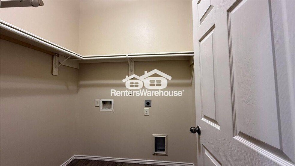 Building Photo - 13615 Evening Wind Dr