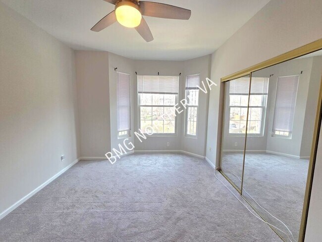 Building Photo - 46630 Drysdale Terrace