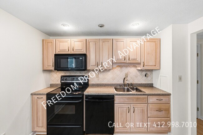 Building Photo - 139 W Fair Meadows Dr