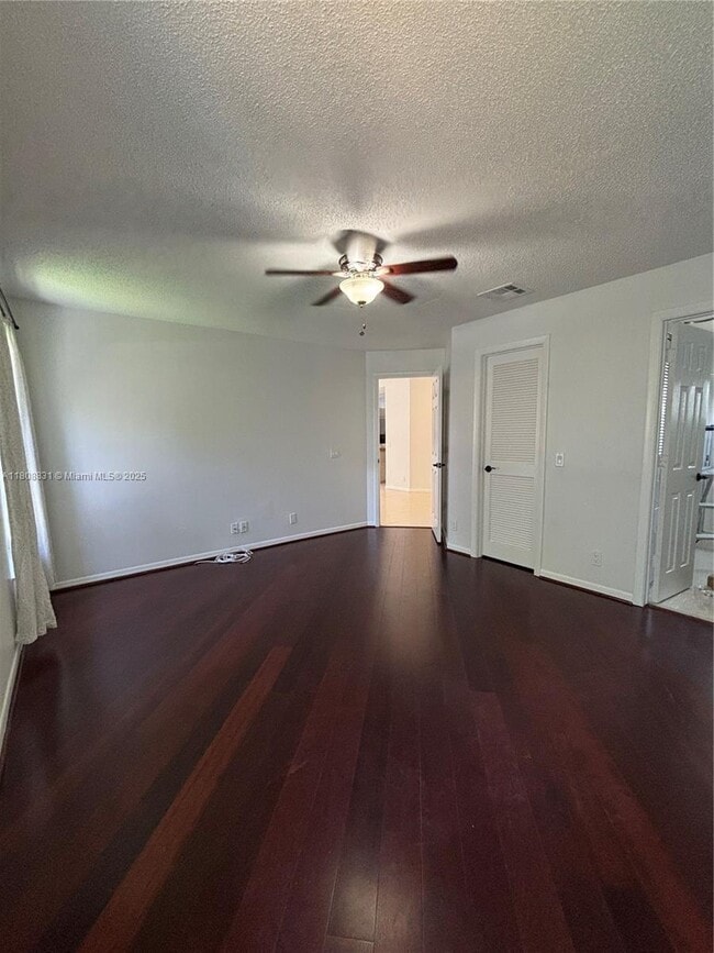 Building Photo - 9366 Arborwood Cir