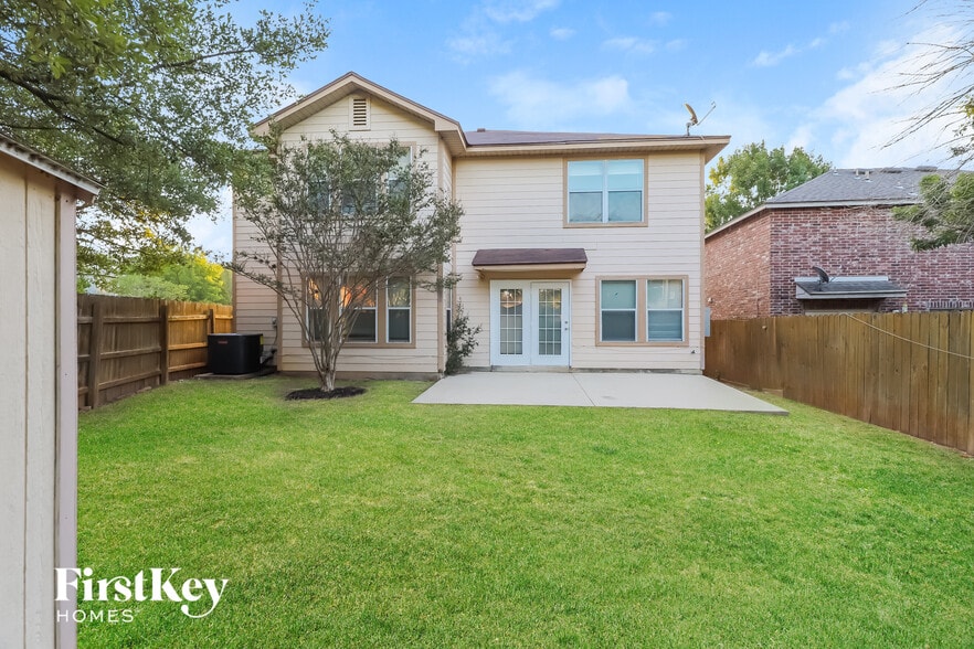 Building Photo - 11019 Forest Shower