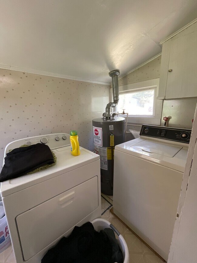 Building Photo - 1306 S Grant St