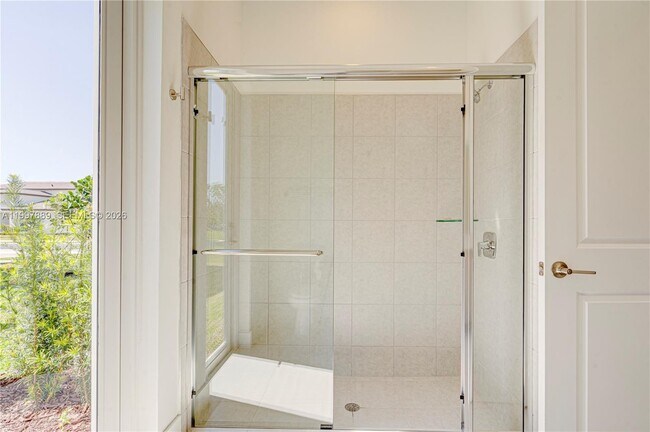 Building Photo - 4390 SW 122nd Terrace