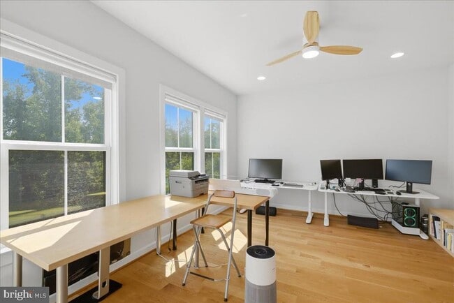 Building Photo - 9228 Wood Violet Ct