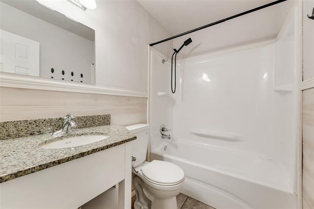 Building Photo - 6518 Woodchuck Dr