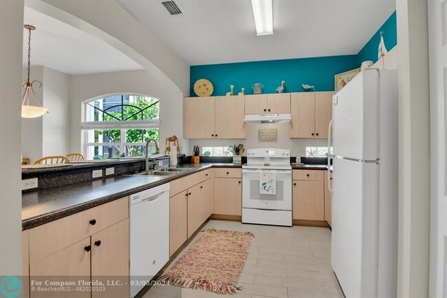 Building Photo - 503 Southstar Dr
