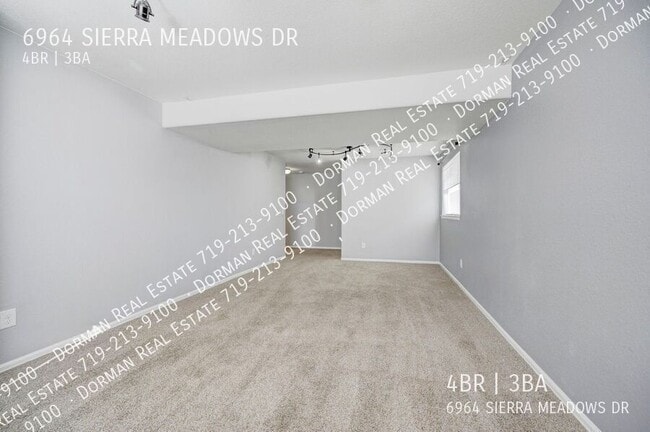 Building Photo - 6964 Sierra Meadows Dr