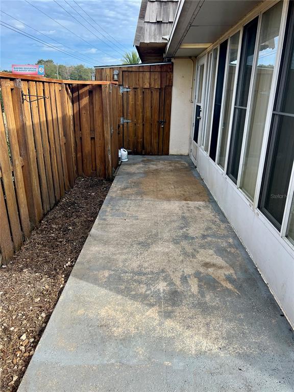 Building Photo - 2946 Tangerine Ct