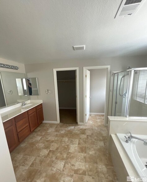 Building Photo - 7445 Hunter Glen Dr